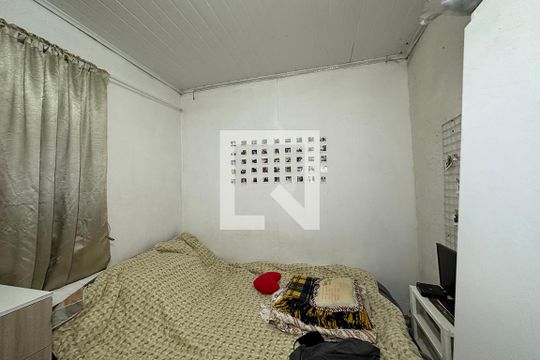 Quarto 2  de casa de condomínio à venda com 3 quartos, 240m² em Santa Teresa, São Leopoldo