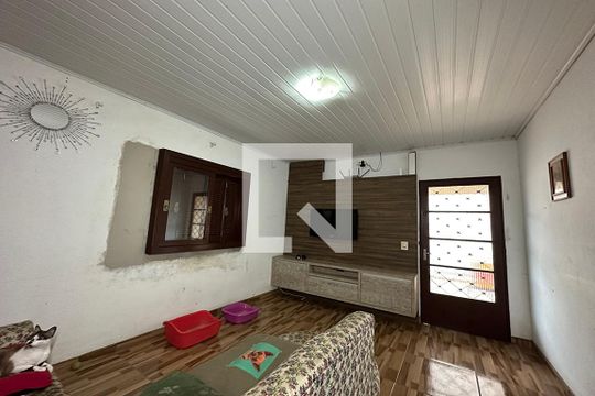Sala de casa de condomínio à venda com 3 quartos, 240m² em Santa Teresa, São Leopoldo