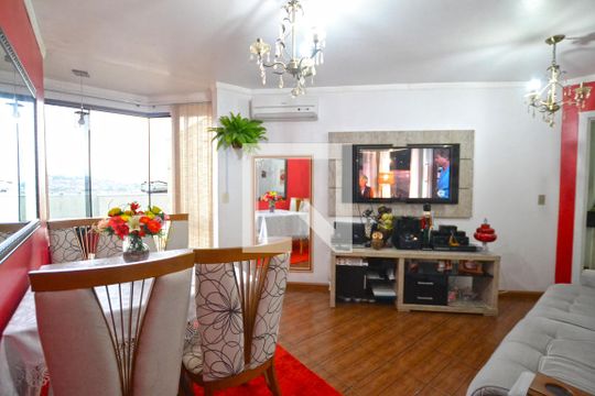 Sala de apartamento para alugar com 1 quarto, 53m² em Santa Tereza, Porto Alegre
