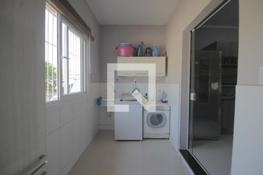 Área de Serviço de casa à venda com 3 quartos, 179m² em Rio Branco, Canoas