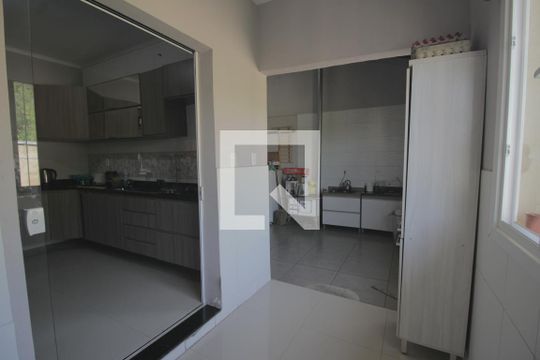 Área de Serviço de casa à venda com 3 quartos, 179m² em Rio Branco, Canoas