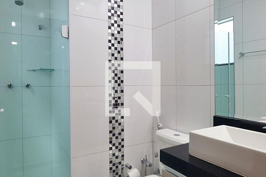 Suíte 1 - Banheiro de casa à venda com 3 quartos, 238m² em Vila Metalurgica, Santo André