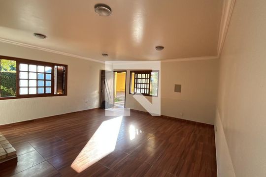 Sala de Jantar de casa à venda com 5 quartos, 300m² em Harmonia, Canoas