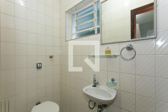 Lavabo de casa à venda com 3 quartos, 180m² em Penha de França, São Paulo