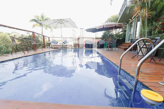 Área comum - Piscina de casa à venda com 5 quartos, 374m² em Jardim Peri Peri, São Paulo