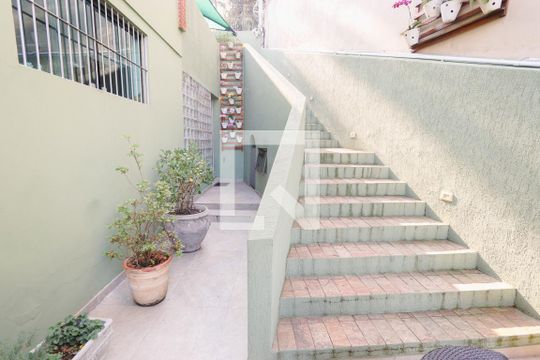 Área comum de casa à venda com 5 quartos, 374m² em Jardim Peri Peri, São Paulo