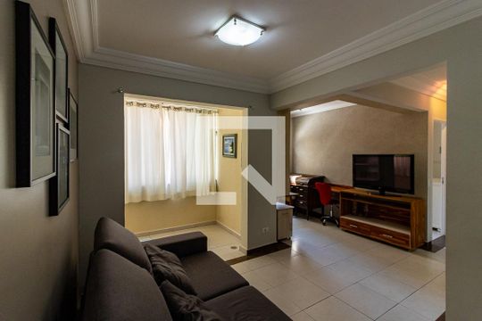 Sala de apartamento para alugar com 2 quartos, 66m² em Jardim das Laranjeiras, São Paulo