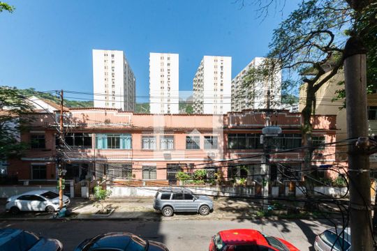 Vista da Sala de apartamento para alugar com 3 quartos, 98m² em Grajaú, Rio de Janeiro