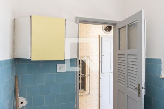 Quarto de Serviço de apartamento para alugar com 3 quartos, 98m² em Grajaú, Rio de Janeiro