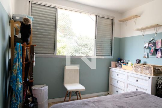 Quarto 1 de apartamento para alugar com 2 quartos, 54m² em Vila Madalena, São Paulo