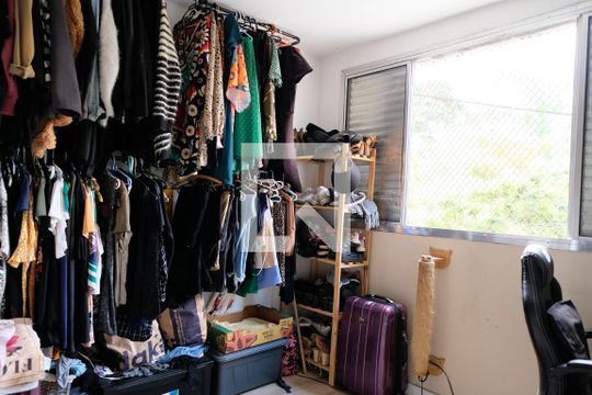 Quarto 2 de apartamento para alugar com 2 quartos, 54m² em Vila Madalena, São Paulo