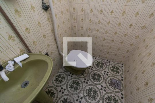 Lavabo de apartamento para alugar com 2 quartos, 250m² em Penha, Rio de Janeiro