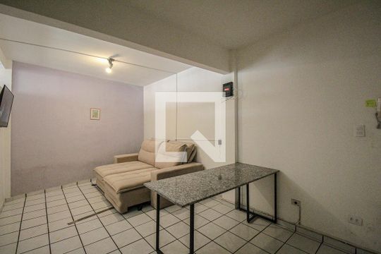 Sala de apartamento para alugar com 2 quartos, 69m² em Liberdade, São Paulo