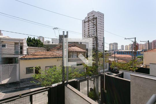 Vista da Varanda do Quarto 2 de casa à venda com 3 quartos, 150m² em Vila Antonina, São Paulo