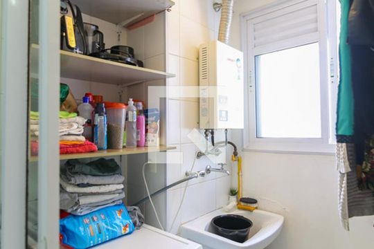 Área de Serviço de apartamento para alugar com 2 quartos, 58m² em Parque Reboucas, São Paulo