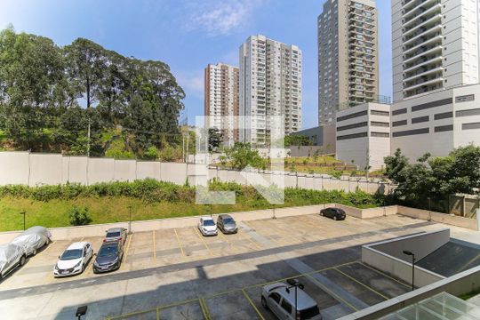 Vista da Varanda de apartamento para alugar com 2 quartos, 58m² em Parque Reboucas, São Paulo