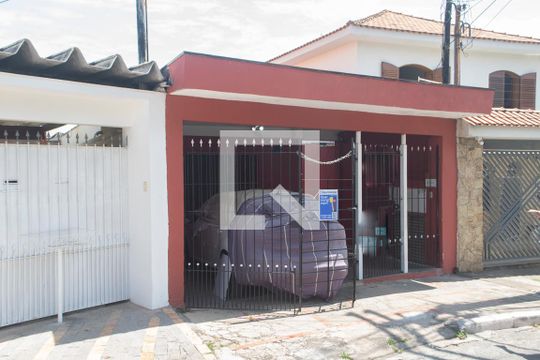 Fachada de casa à venda com 4 quartos, 100m² em Vila Paiva, São Paulo
