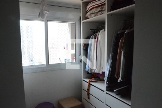 Closet de apartamento à venda com 2 quartos, 72m² em Bela Vista, Osasco