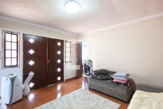 Sala de casa à venda com 4 quartos, 150m² em Novo Osasco, Osasco