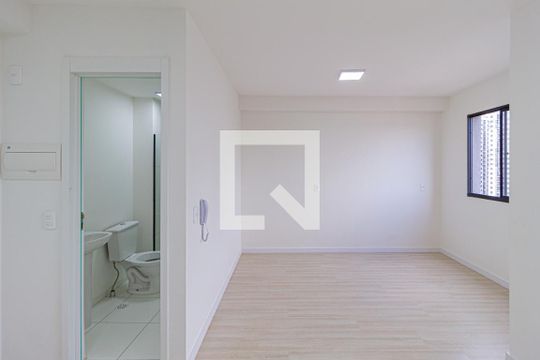 Studio de kitnet/studio à venda com 1 quarto, 24m² em Bonfim, Osasco