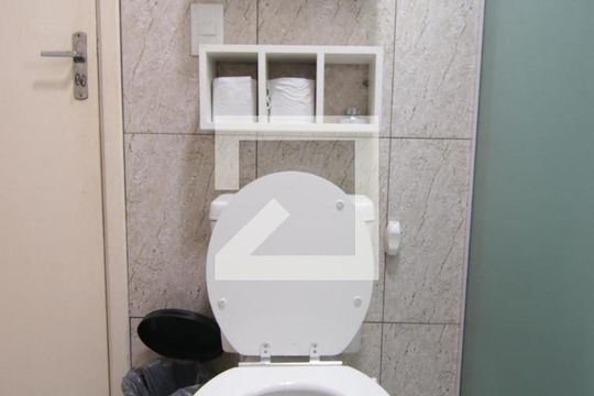 Banheiro de apartamento à venda com 3 quartos, 65m² em Jardim Santa Maria, São Paulo