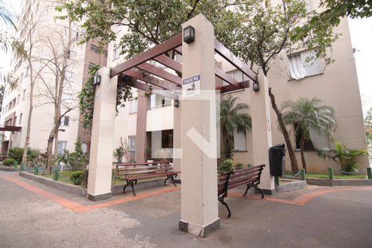 Área comum de apartamento à venda com 3 quartos, 65m² em Jardim Santa Maria, São Paulo