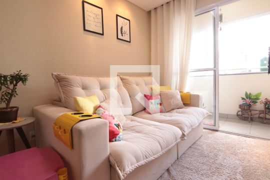 Sala de apartamento à venda com 3 quartos, 65m² em Jardim Santa Maria, São Paulo