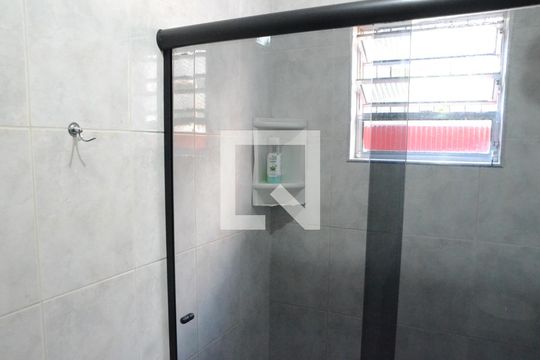 Banheiro 1 de casa à venda com 5 quartos, 213m² em Recanto das Rosas, Osasco