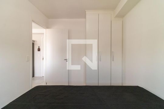 Quarto 2 de apartamento para alugar com 2 quartos, 35m² em Vila Leopoldina, São Paulo