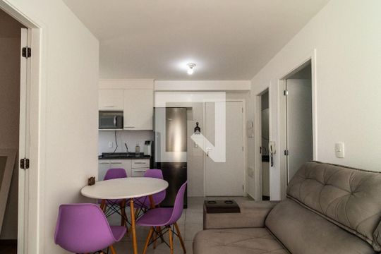 Sala de apartamento para alugar com 2 quartos, 35m² em Vila Leopoldina, São Paulo