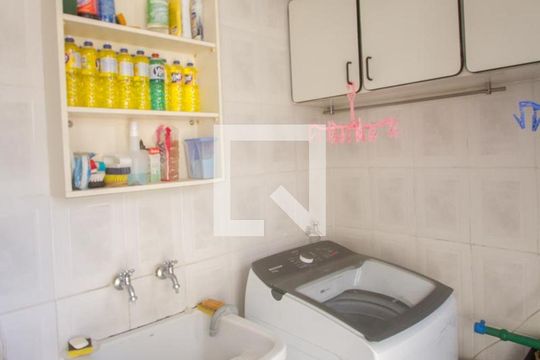 Área de Serviço de casa para alugar com 4 quartos, 369m² em Santo Amaro, São Paulo