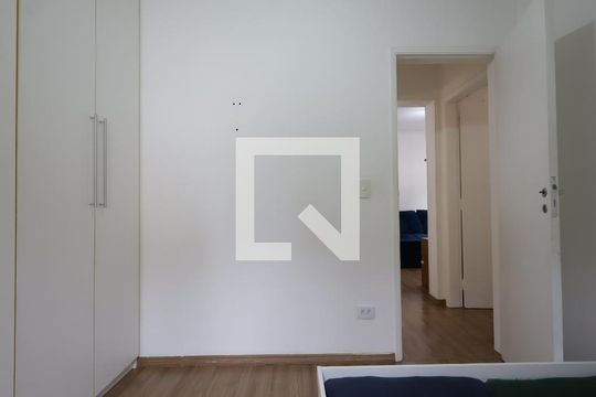 Quarto 1 de apartamento para alugar com 2 quartos, 54m² em Vila Andrade, São Paulo