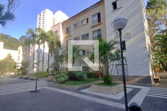 Fachada do bloco de apartamento para alugar com 2 quartos, 54m² em Vila Andrade, São Paulo