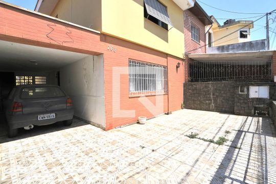 Garagem de casa para alugar com 3 quartos, 220m² em Sacomã, São Paulo