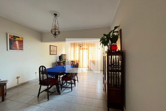 Sala de casa à venda com 4 quartos, 270m² em Jardim Chapadão, Campinas