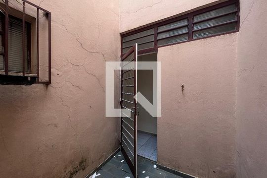 Vista de casa à venda com 4 quartos, 270m² em Jardim Chapadão, Campinas