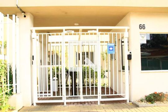 Fachada de apartamento à venda com 2 quartos, 41m² em Itaquera, São Paulo