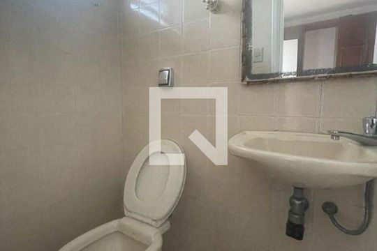 Casa à venda com 3 quartos, 350m² em Jardim da Gloria, São Paulo