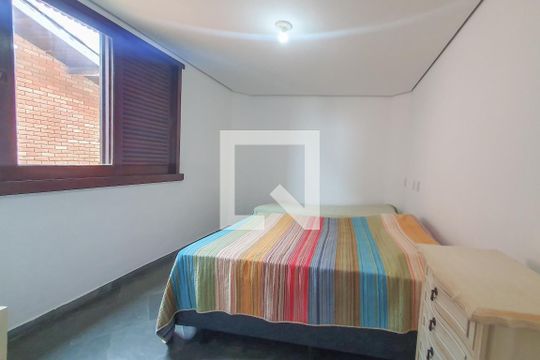 Quarto 1 de casa de condomínio para alugar com 5 quartos, 320m² em Jardim Tres Marias, Guarujá