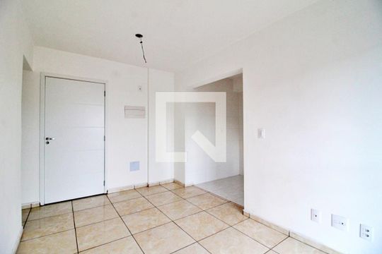 Sala de apartamento à venda com 2 quartos, 58m² em Vila Curuçá, Santo André