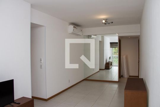 Sala de apartamento para alugar com 3 quartos, 79m² em Lins de Vasconcelos, Rio de Janeiro