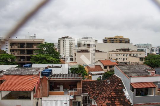 Vista Suíte de apartamento para alugar com 3 quartos, 79m² em Lins de Vasconcelos, Rio de Janeiro