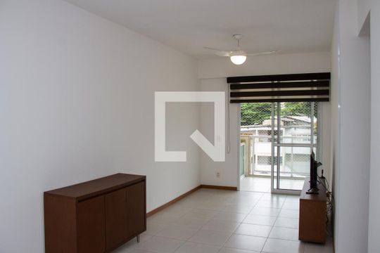 Sala de apartamento para alugar com 3 quartos, 79m² em Lins de Vasconcelos, Rio de Janeiro