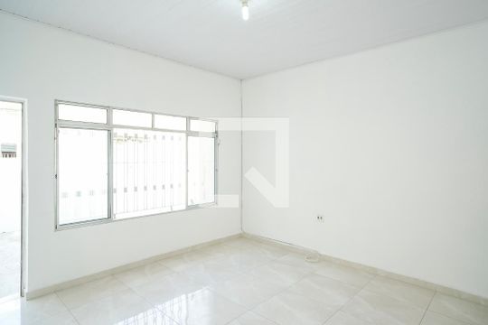 Casa para alugar com 2 quartos, 100m² em Santa Maria, São Caetano do Sul