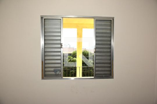 Quarto 2 de casa para alugar com 3 quartos, 200m² em Cupecê, São Paulo