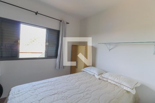 Quarto 1 de casa à venda com 3 quartos, 170m² em Vila Popular, Várzea Paulista