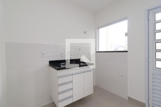 Cozinha de apartamento para alugar com 1 quarto, 30m² em Santana, São Paulo