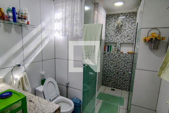 Banheiro do Quarto 1 de casa de condomínio para alugar com 4 quartos, 290m² em Pechincha, Rio de Janeiro