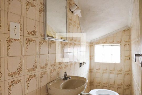 Lavabo de casa para alugar com 3 quartos, 150m² em Jardim Lambreta, Cotia