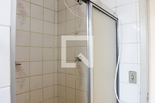 Banheiro - detalhes de casa para alugar com 3 quartos, 150m² em Jardim Lambreta, Cotia